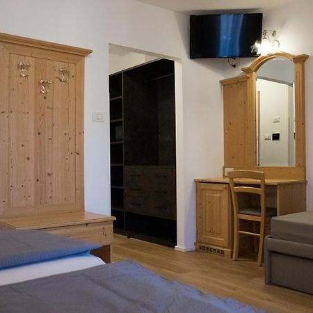 Hotel San Valier Cavalese Bagian luar foto