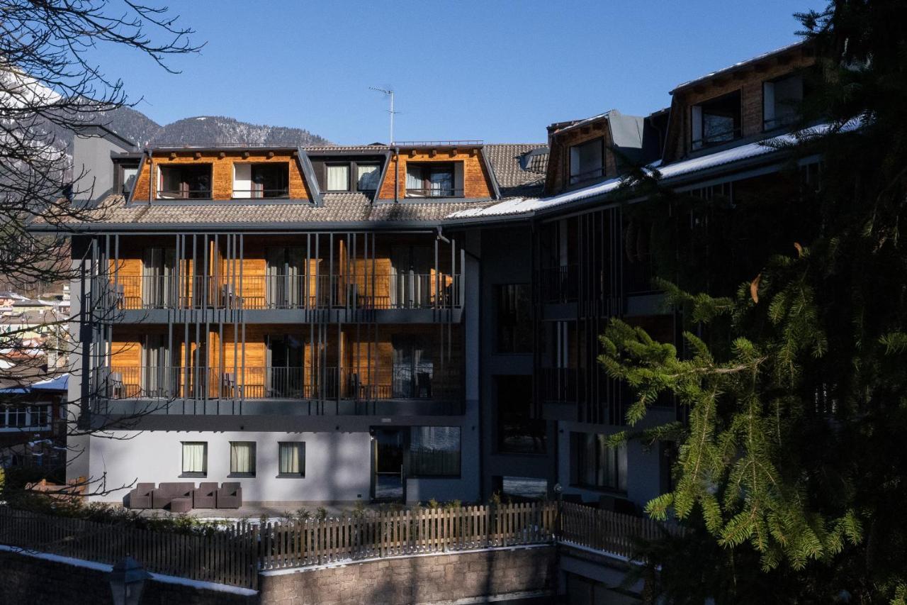 Hotel San Valier Cavalese Bagian luar foto