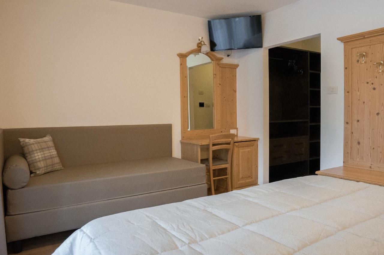 Hotel San Valier Cavalese Bagian luar foto