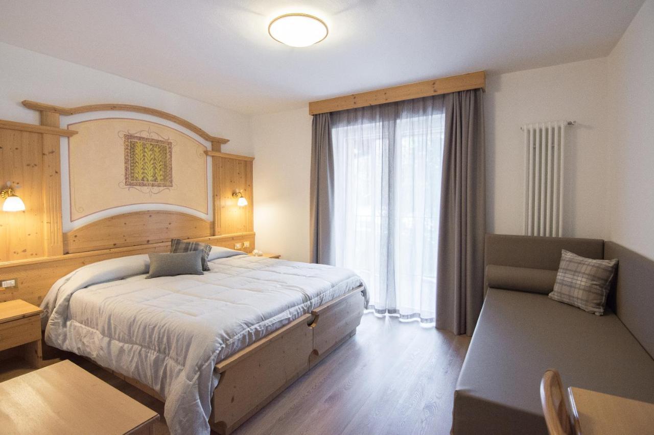 Hotel San Valier Cavalese Bagian luar foto