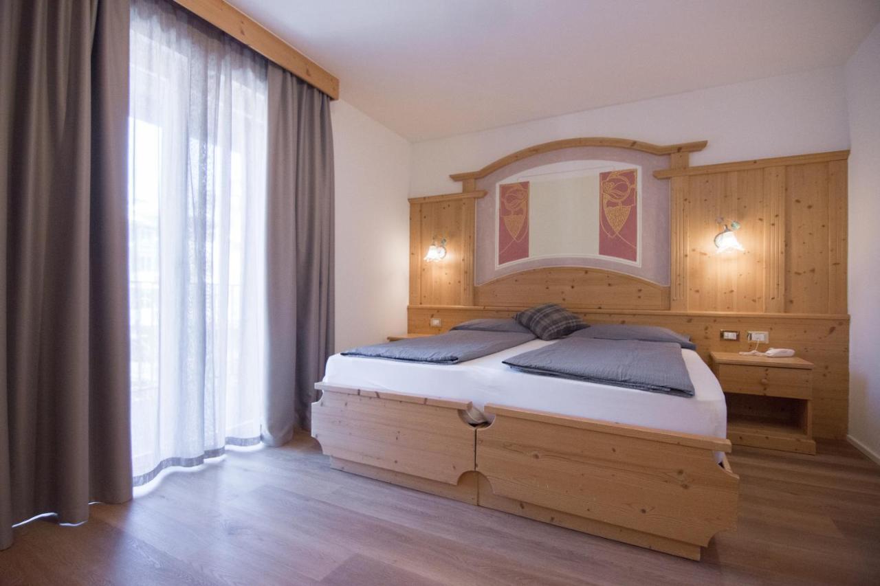 Hotel San Valier Cavalese Bagian luar foto