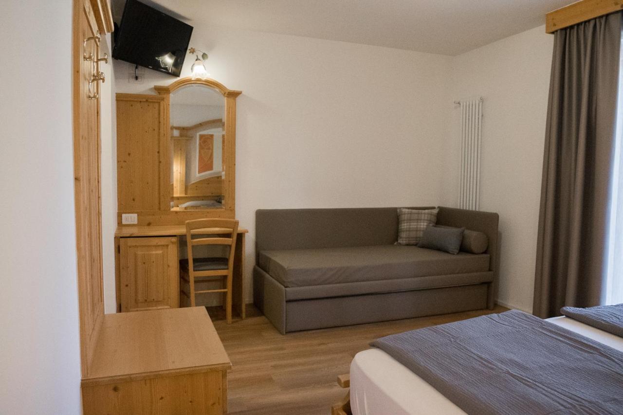 Hotel San Valier Cavalese Bagian luar foto